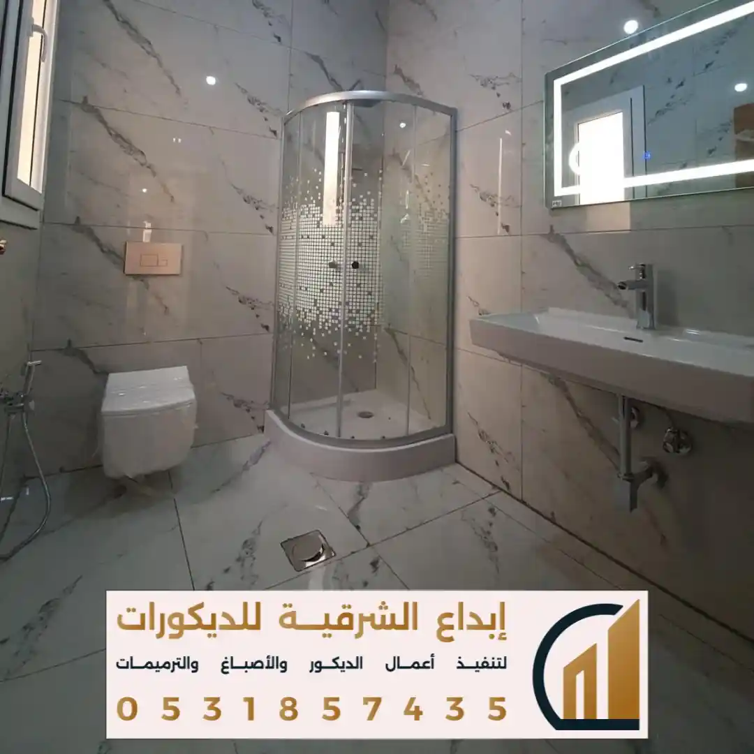 تركيب السيراميك في البيوت الحديثة في حي الفاخرية في تاروت